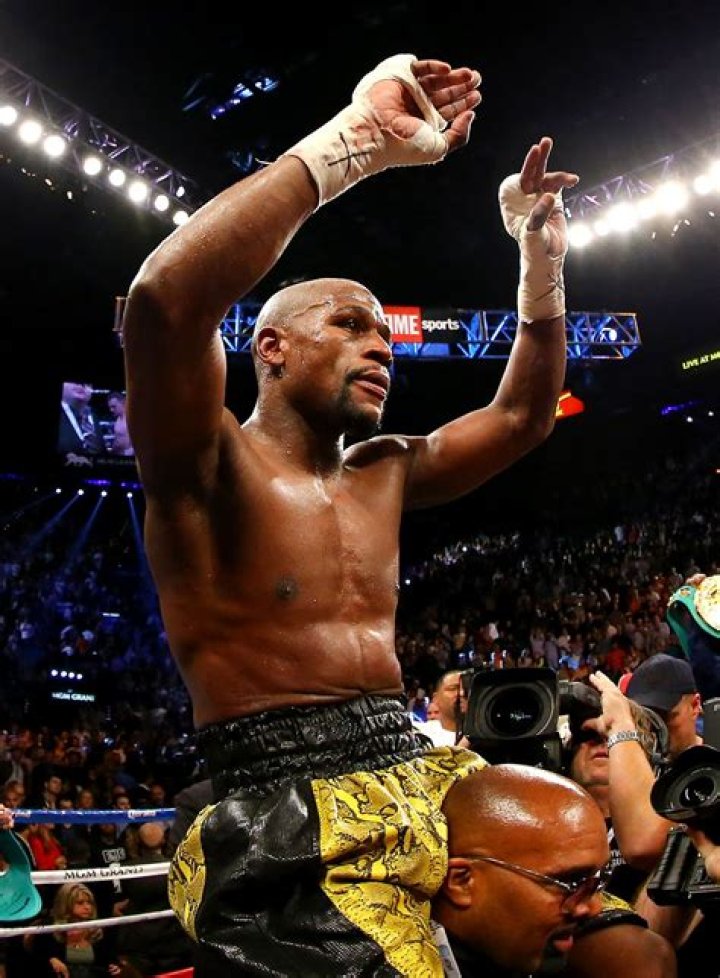 Floyd Mayweather Jr: The Legacy of Boxing's Greatest Champion