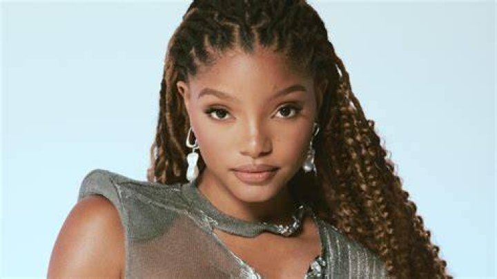Halle Bailey in Let It Go: A Fresh Voice for a Timeless Melody