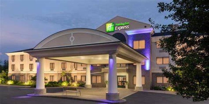 Holiday Inn Express Syracuse Fairgrounds: Your Ultimate Travel Guide