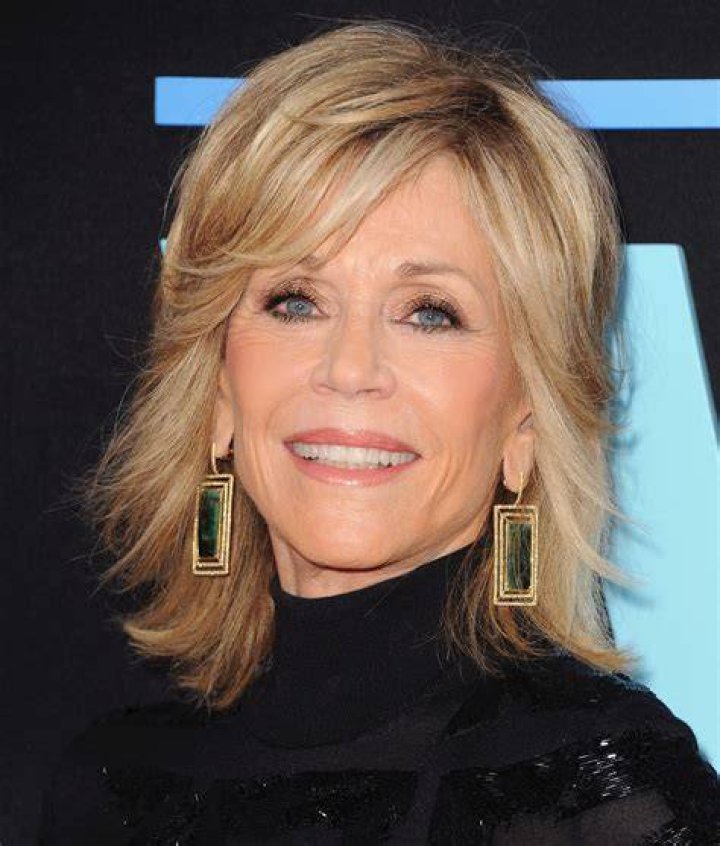 Jane Fonda's Klute Hairstyle: A Timeless Icon of Fashion and Glamour