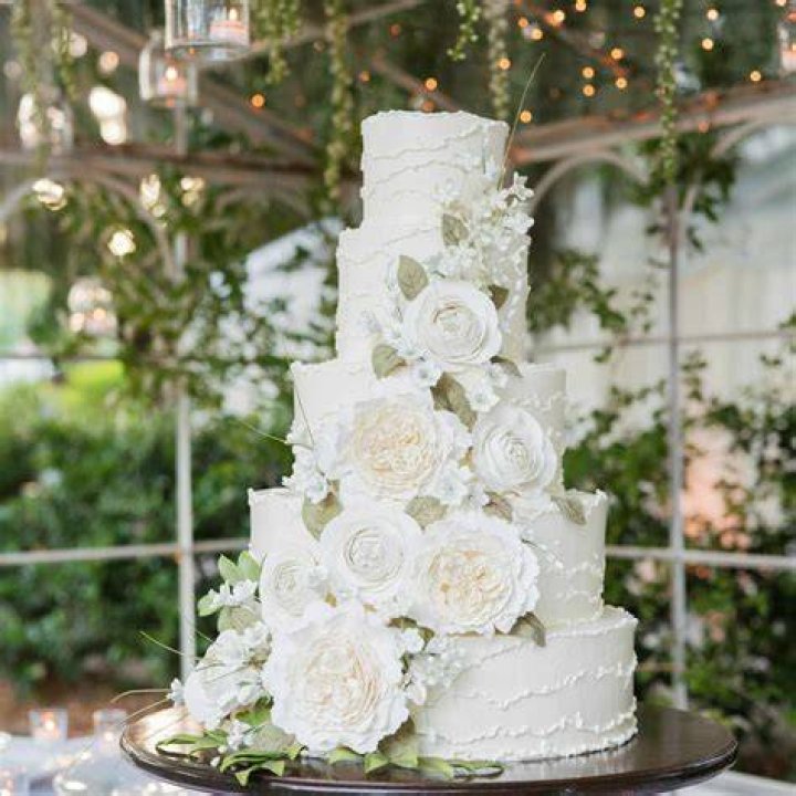 Sams Cakes Wedding: The Perfect Choice for Your Special Day